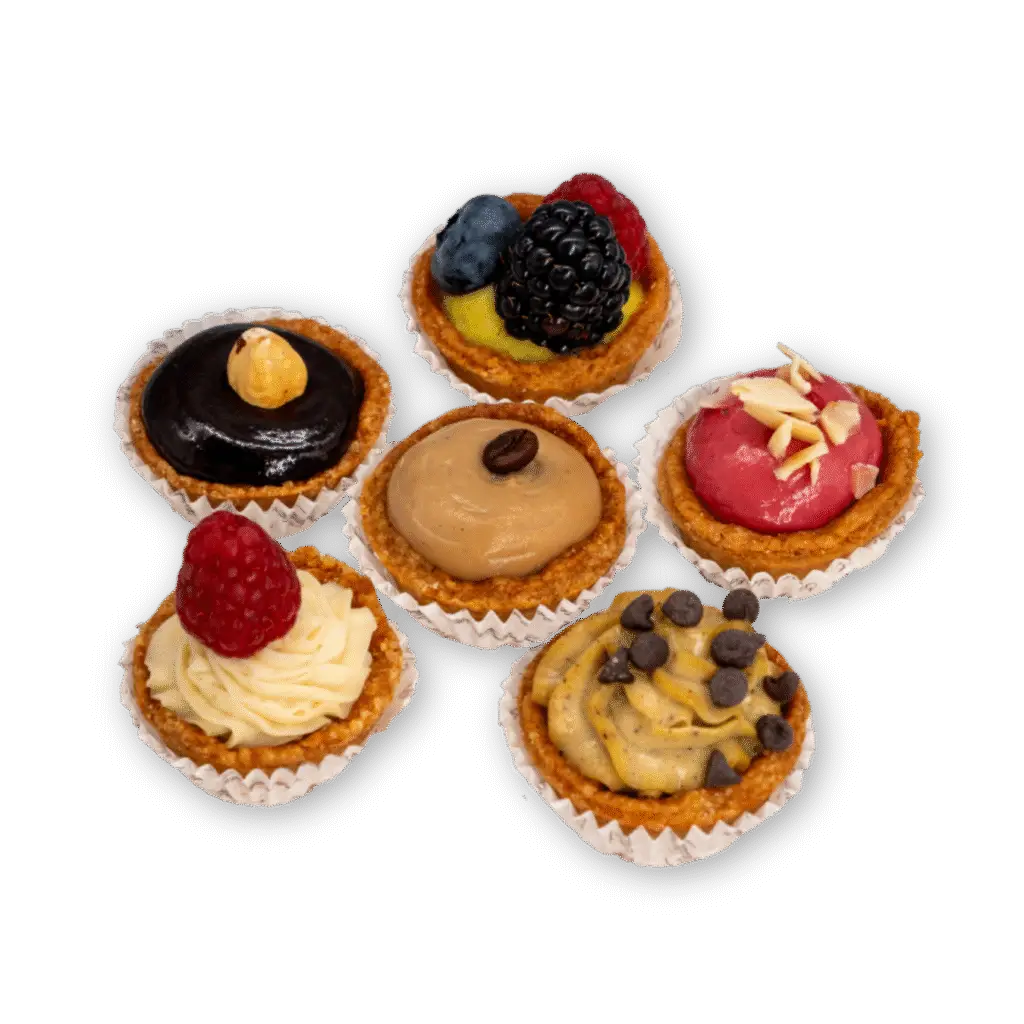 Pasticcini vegani assortiti con frutta, crema e cioccolato - Pasticceria Vegana